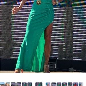 Elegant Green Women's Skirt